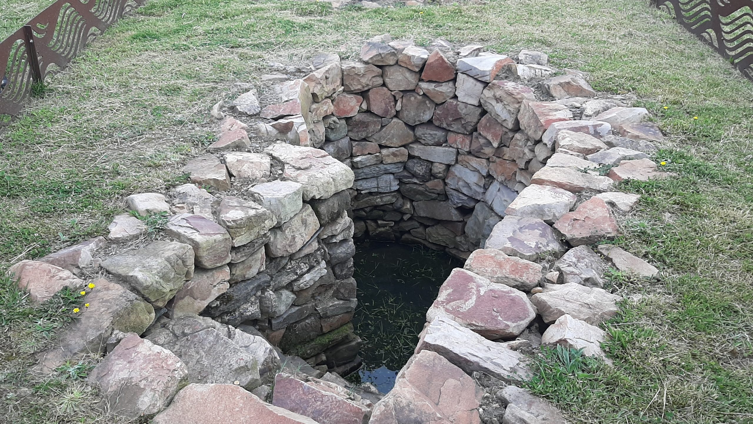 Campa Torres, pozo (Foto Diego Trinidad)