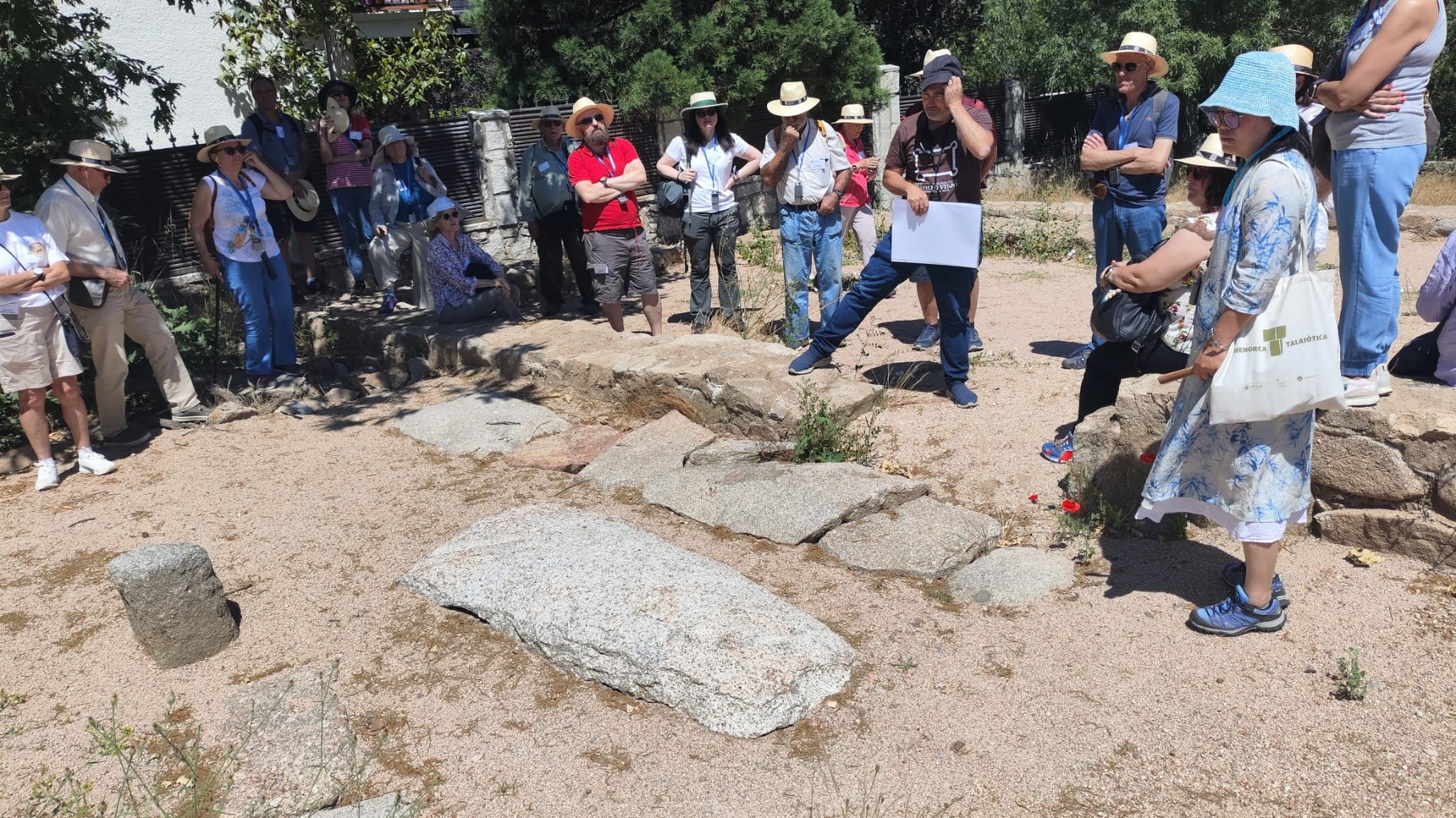 El Rebollar, necropolis (Foto Pilar Sanz Olmedo)